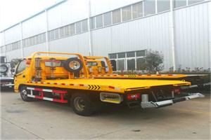 汶上附近拖车救援搭电